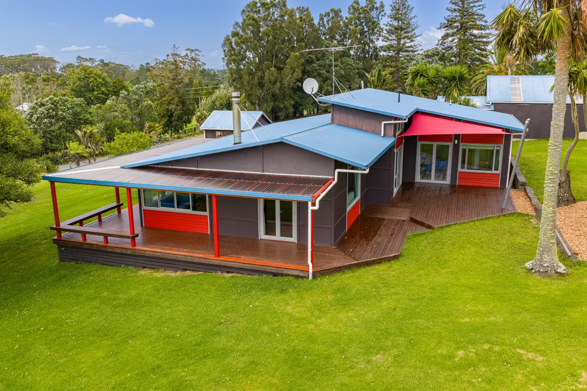 Home and wrap around veranda at 390 Tara Road